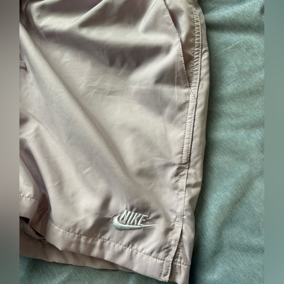 NIKE‎ RETRO WOVEN SHORT Iced Lilac & White Size XXL - Picture 4 of 10